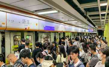  广州地铁3号线夺冠！日均客流量达139万人次，领跑北上广深