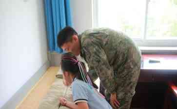  小树苗传承红色基因，“大手拉小手”共育活动在山东师范大学附属小学展开