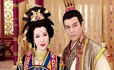  七朝五尊：唐朝显赫女性的传奇人生