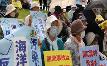 最新社会热议事件！日本福岛当地最大港口爆发抗议集会