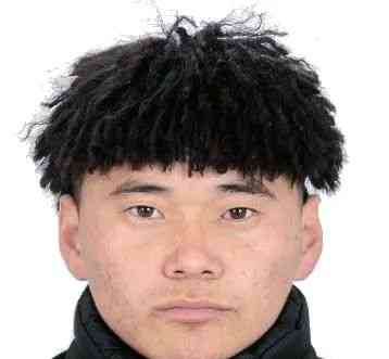  赤峰市阿鲁科尔沁旗发生重大刑事案件，潜逃嫌疑人信息曝光