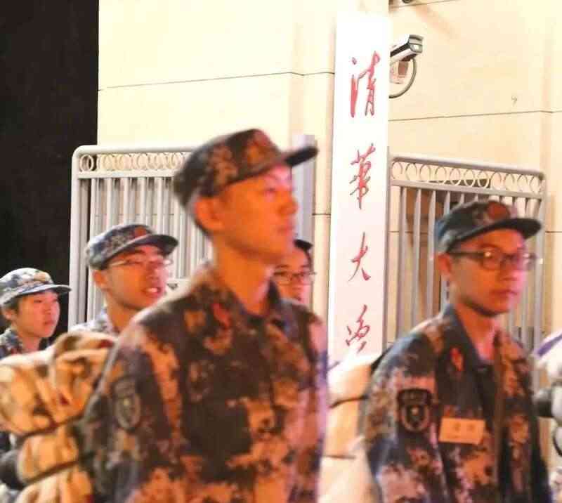 最新焦点事件曝光--男生从清华大学参军后考上国防科大