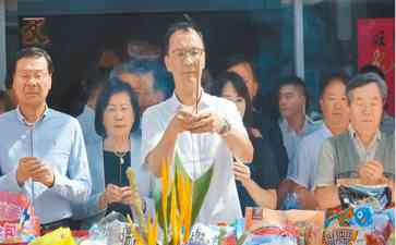  鸿海集团股东质疑郭台铭参选领导人忽视公司权益