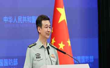 中国海军下水054B新型护卫舰，捍卫国家安全，维护世界和地区和平稳定