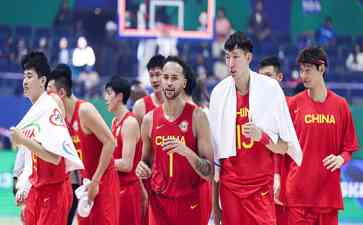  命运岌岌可危！中国男篮想征战巴黎奥运，只有这个条件