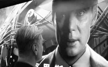  "《奥本海默》：谁按下了按钮，改变了历史？"