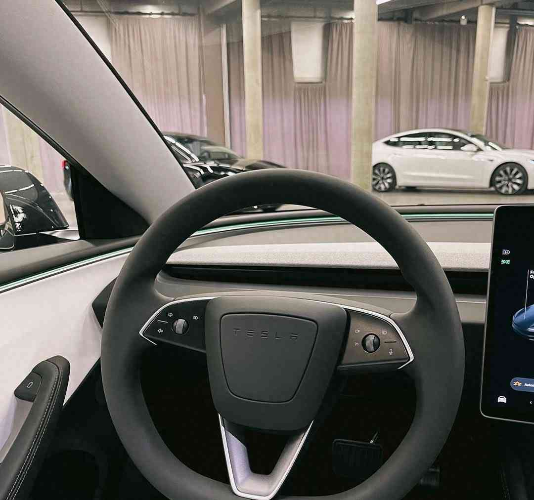 最新社会焦点事件 特斯拉Model 3焕新版明日全球首秀