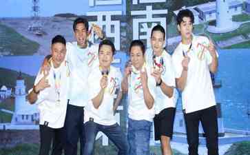 最新曝光事件:庾澄庆不知《好声音》转椅子要钱