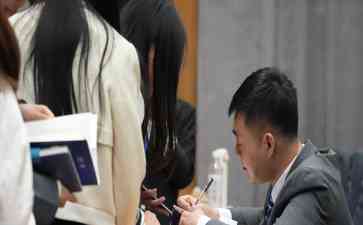  医学教授康复中的乐观力量