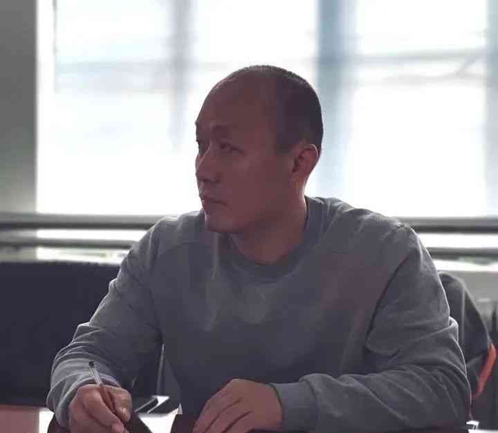  生活体验之行：邢斌送自己一份生日礼物