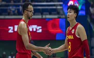 最热焦点事件！杨毅：这是中国篮球几十年最大惨案