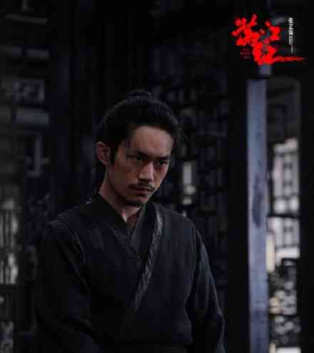 最新内幕曝光 易烊千玺获金鹿奖最佳男演员
