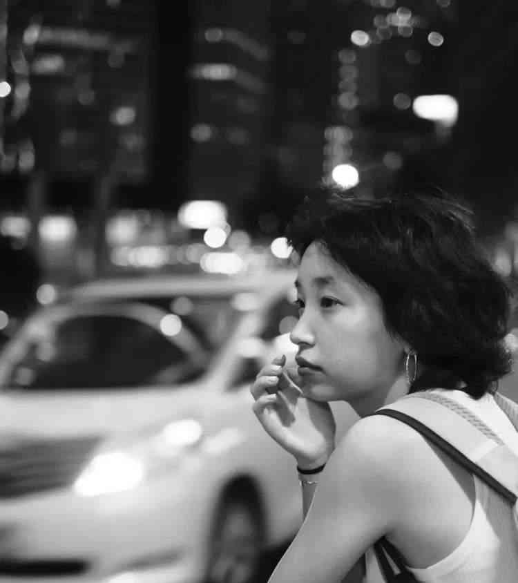 追求美丽的代价与“不美”的自由