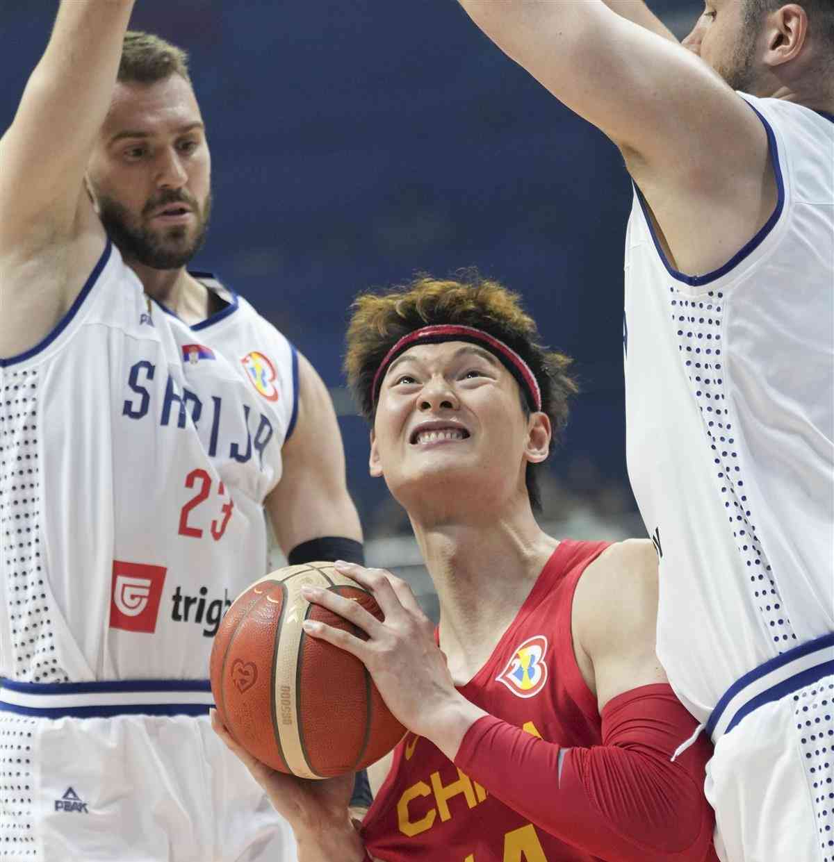 最新焦点事件 媒体：谁造就了中国男篮的大溃败