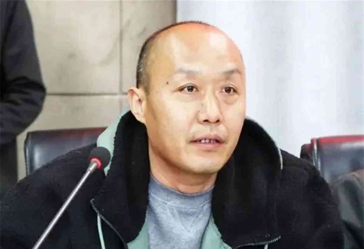  大学讲师"兼职外卖员"，揭示文学工作者的切肤之痛