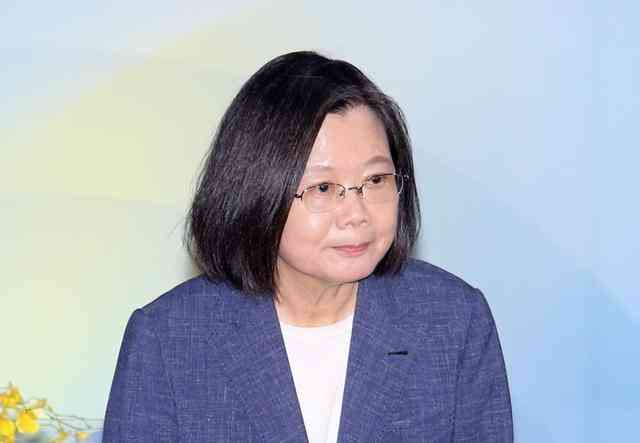 台媒揭秘！蔡英文声望骤降，铁粉纷纷背叛