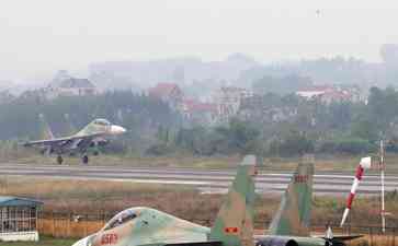  越南渴望飞翔：美国F-16战斗机或助力军事现代化