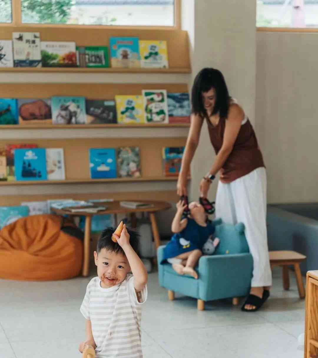  背离常规，中年女性勇敢跳出舒适圈