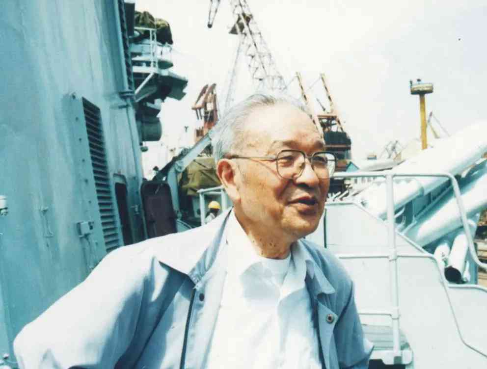  “中国互联网上巴以冲突引起两种声音，中国舆论场鲜活多样！”