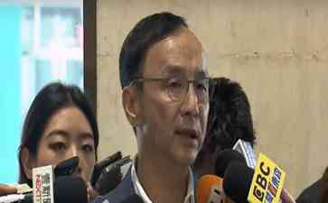 韩国瑜现身，国民党双雄呼之欲出！