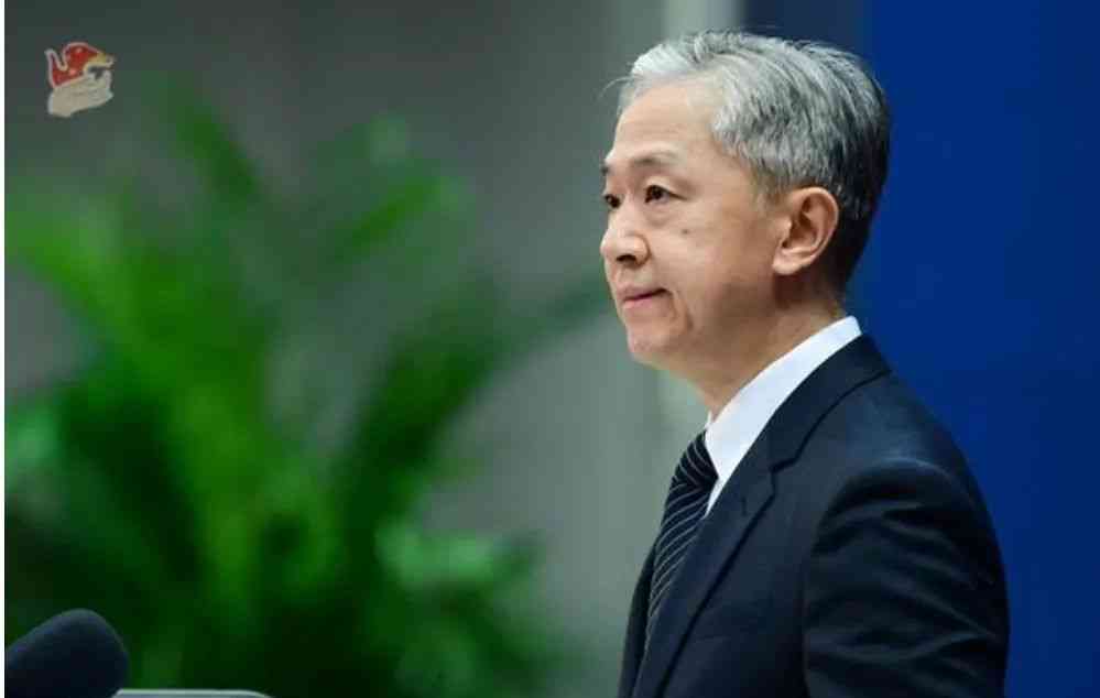  普京首次踏出国门，与吉尔吉斯斯坦总统会谈