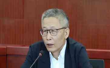 无党派官员因严重违法涉嫌受贿被开除，受贿并揩油双重违规