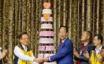  郭台铭自曝参选后心里不免感到着急