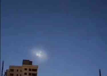  夜空神秘“火箭队”惊现山西河南