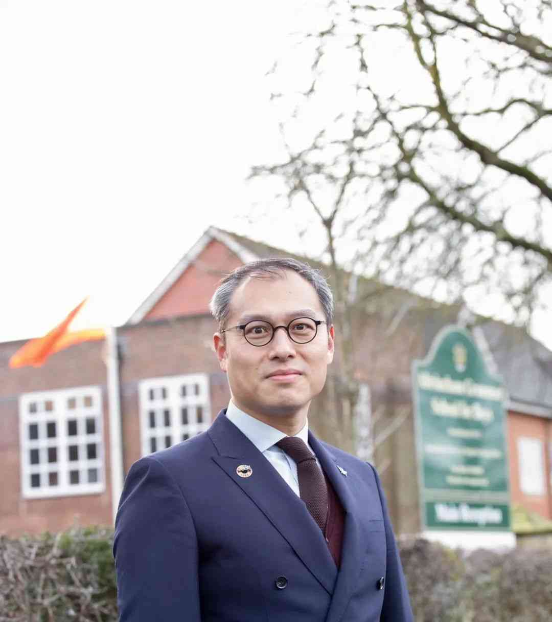  英国卡梅伦回归政坛，中英关系迎新局面！