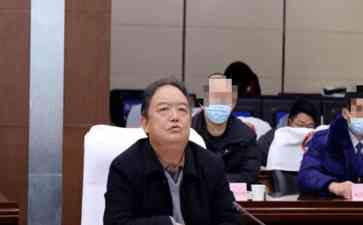  困兽之斗，官员终被拖下水！