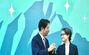 柯文哲表态"柯侯配" 这两层意思你看得出吗？