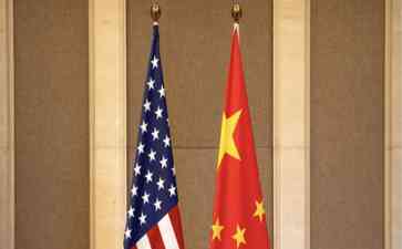 美新海军作战部长:与中国军方改善沟通令人振奋