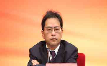  网红官员伍皓落马，广电局开始以案示警！