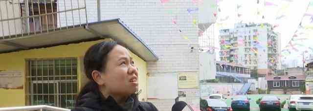  家长们送孩子上补习班赔了夫人又折兵
