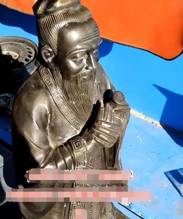  清华大学孔子铜像被卖？真相揭秘