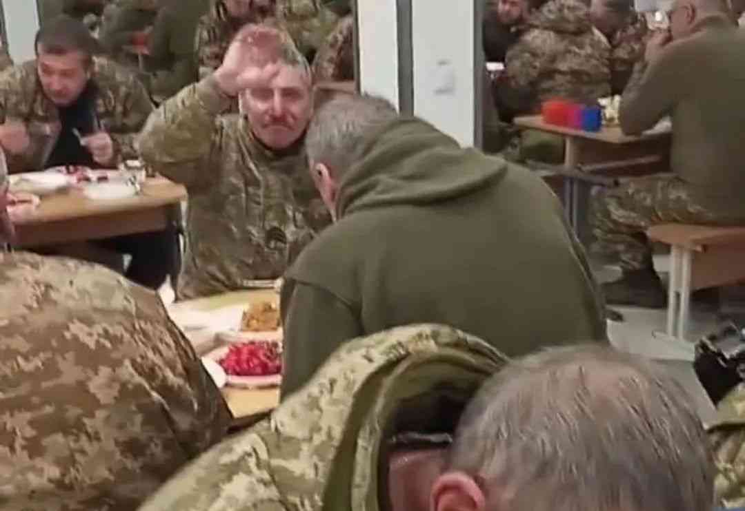  乌克兰老年士兵的悲歌