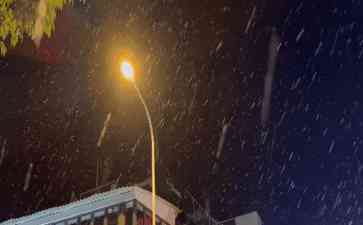  成都市区下雪概率小 但气温冻人！