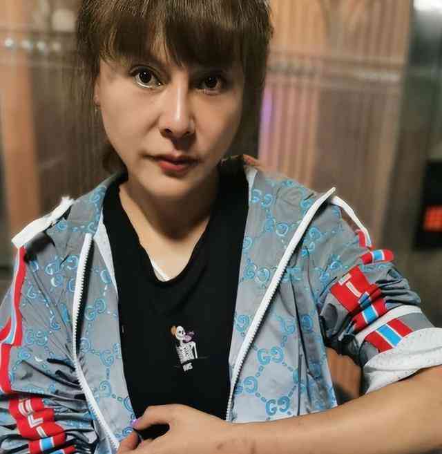  陷入争议的债务之争