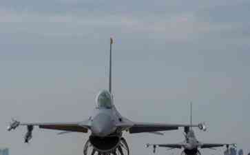 乌克兰迎来F-16战机，天空即将迎来新守护神！
